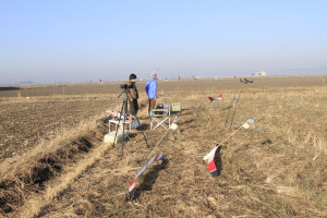 �����E���ۋ�