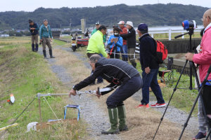 �Q�O�Q�T�N�x�E���{�I�茠